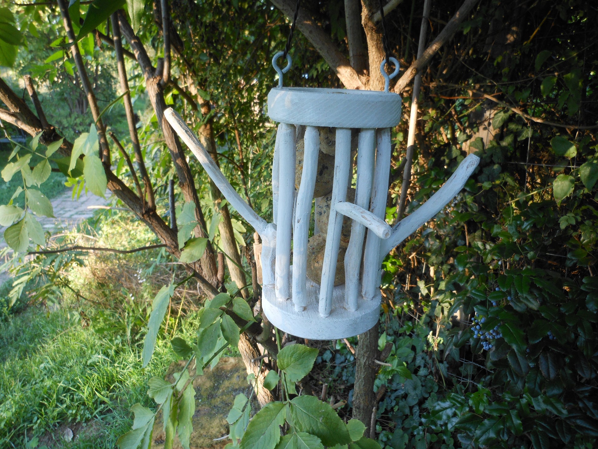 Meisenknödelhalter für Knödel ohne Netz Vogelfutter  Vogelfutterplatz Birdfeeder - BalkanwoodDesign Handmade