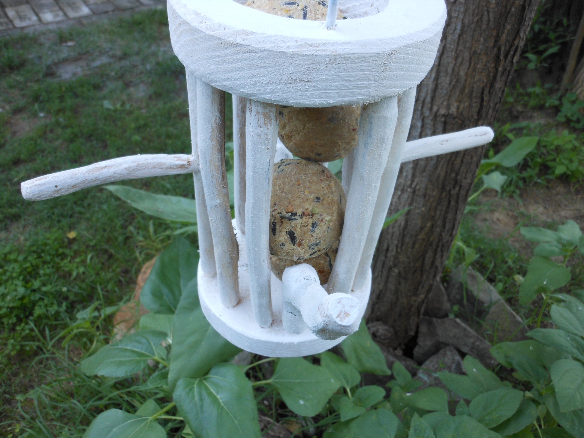 Meisenknödelhalter für Knödel ohne Netz Vogelfutter  Vogelfutterplatz Birdfeeder - BalkanwoodDesign Handmade