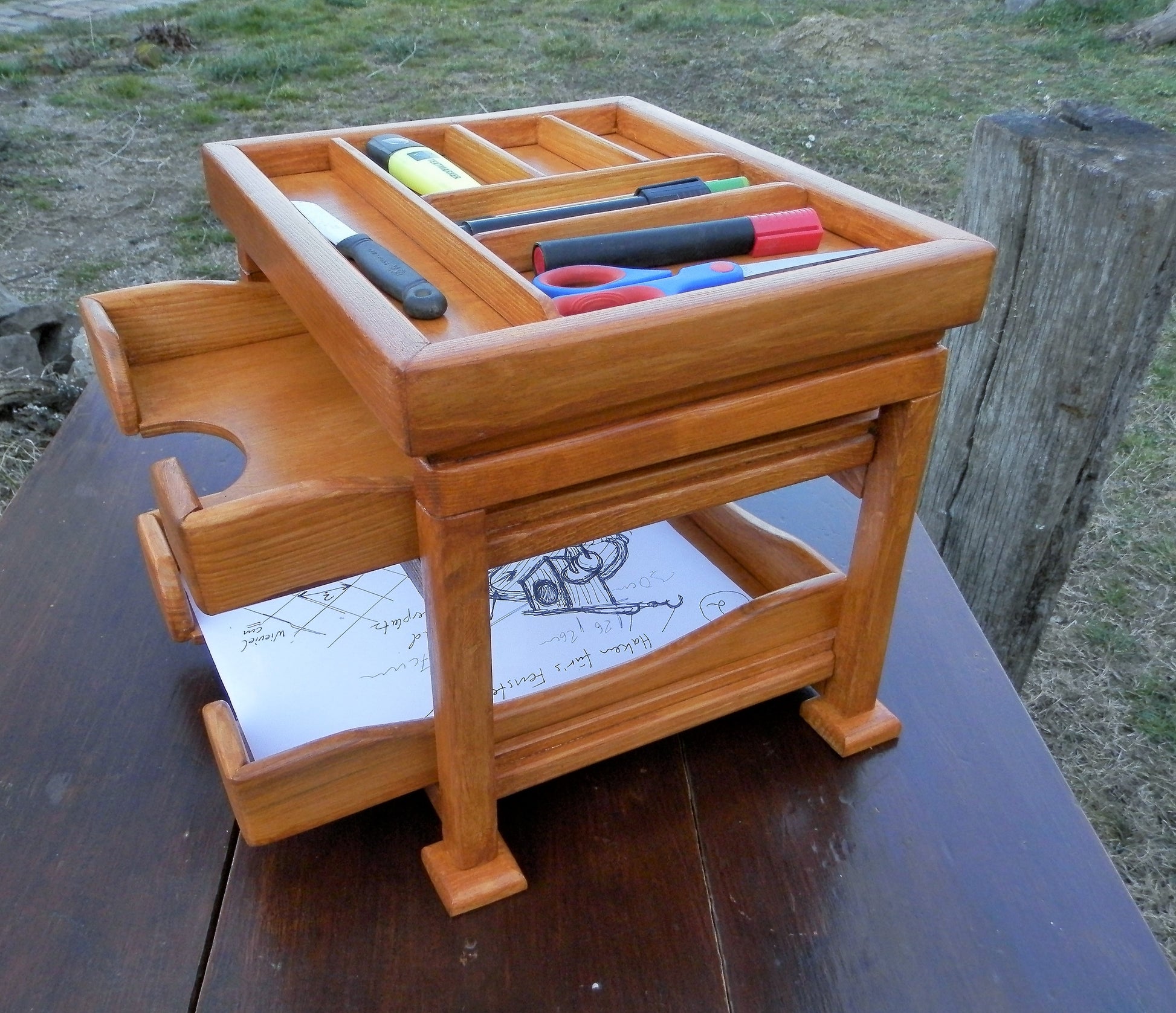 Schreibtisch-Organizer  Ihr Ordnungshelfer für Schreibtisch und Büro - BalkanwoodDesign Handmade