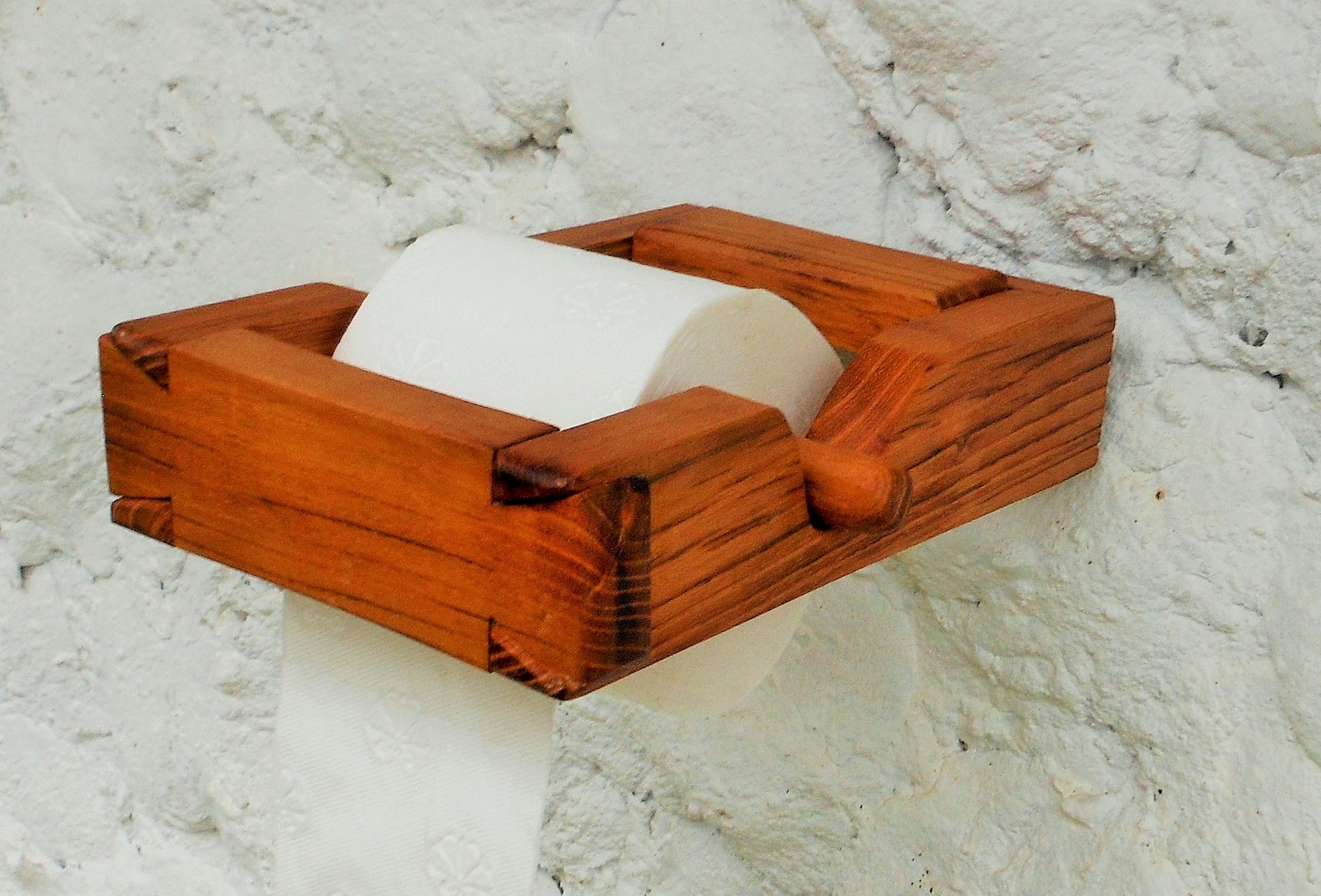 Toilettenpapier WC Paierabroller Toiletterpapierspender Handarbeit  Dispenser for toilet paper handmade - BalkanwoodDesign Handmade