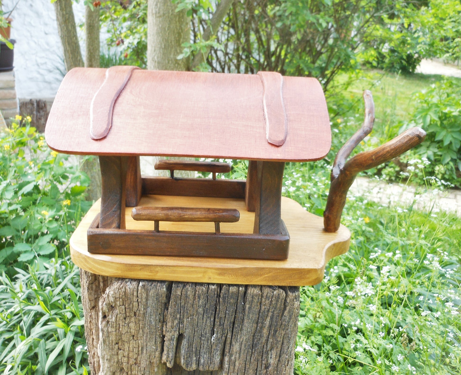 Vogelfutterhaus klein Handarbeit  Altes Nadelholz - BalkanwoodDesign Handmade